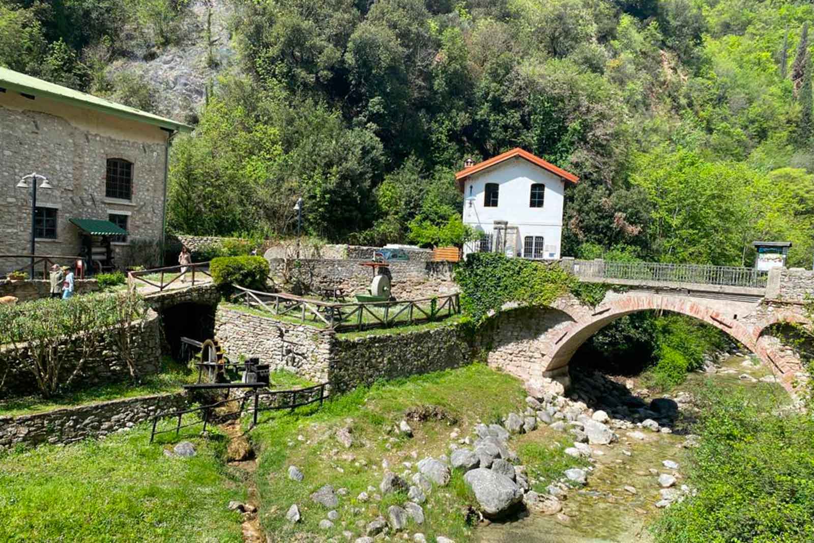 Das Tal der Papierfabriken von Toscolano Maderno