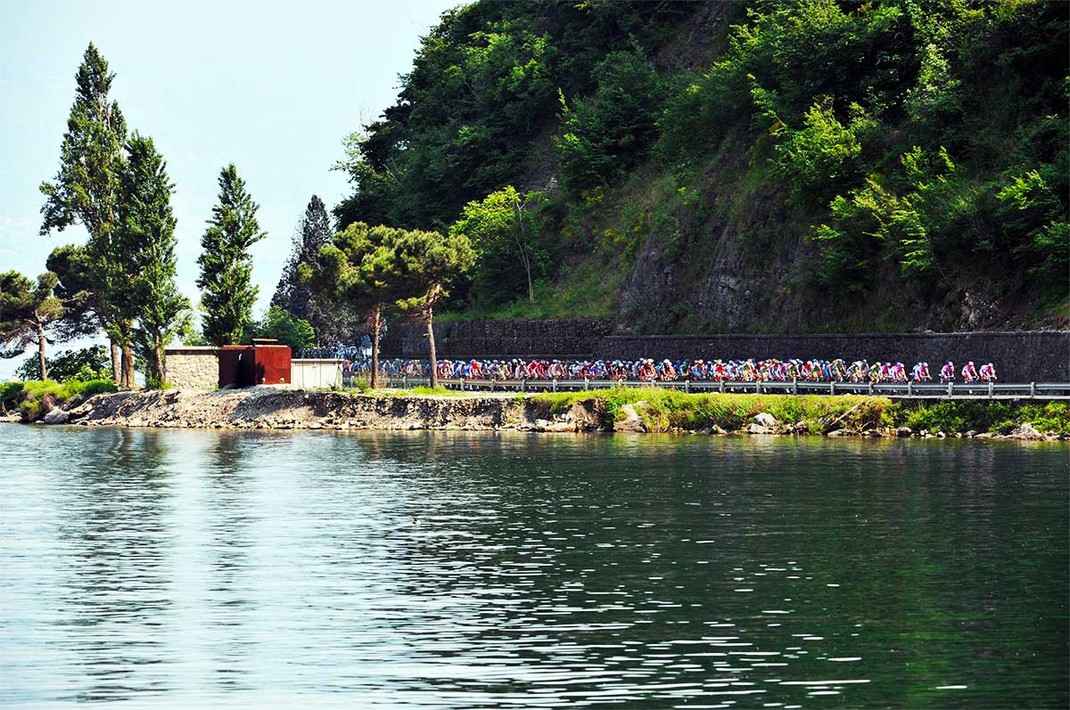 Giro d'Italia 2023 on Lake Garda